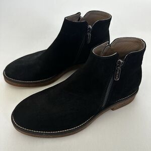 Italeau Womens Sz 8 38.5 Foliana Ankle‎ Bootie Waterproof Suede Black Side Zip